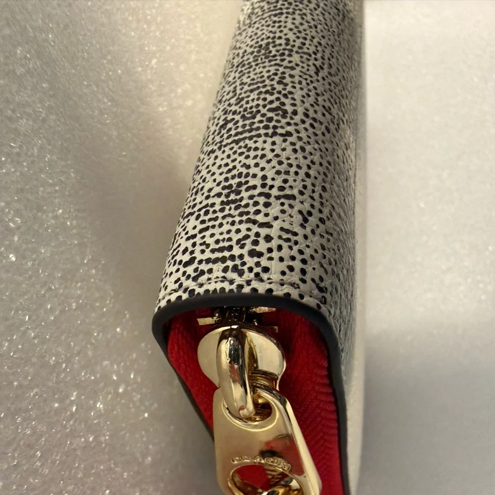 Coach x Disney x Keith Haring UFO Mickey Zip Around Accordion Wallet Wristlet - Picture 8 of 13